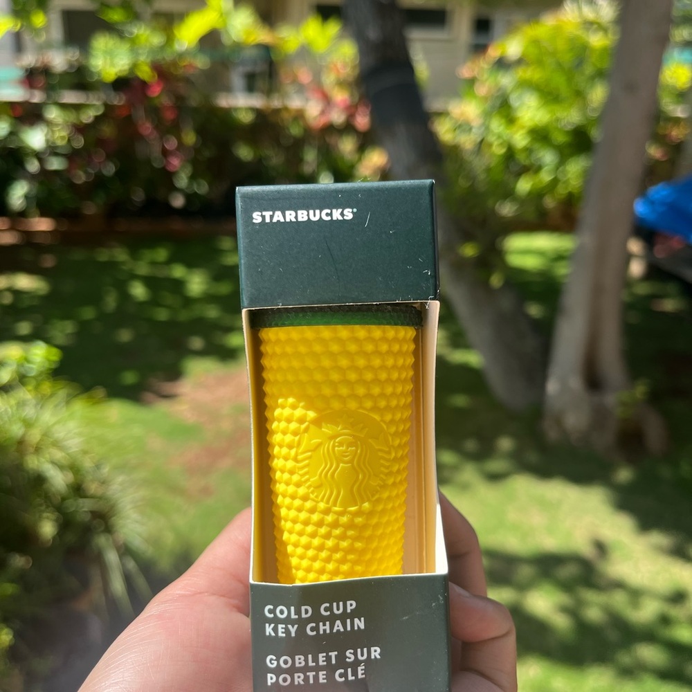 STARBUCKS PINEAPPLE STUDDED KEYCHAIN